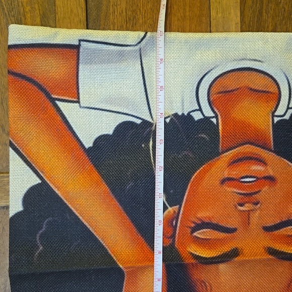 NWOT [Black Queen] Pillow Cover - Picture 5 of 7